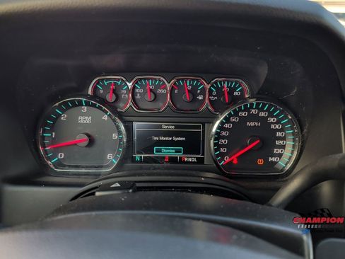 Used 2018 GMC Yukon SLE w/ SLE Value Package image 21