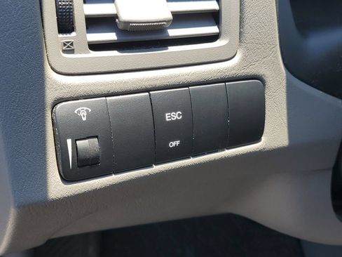 Used 2009 Hyundai Tucson GLS FWD image 16