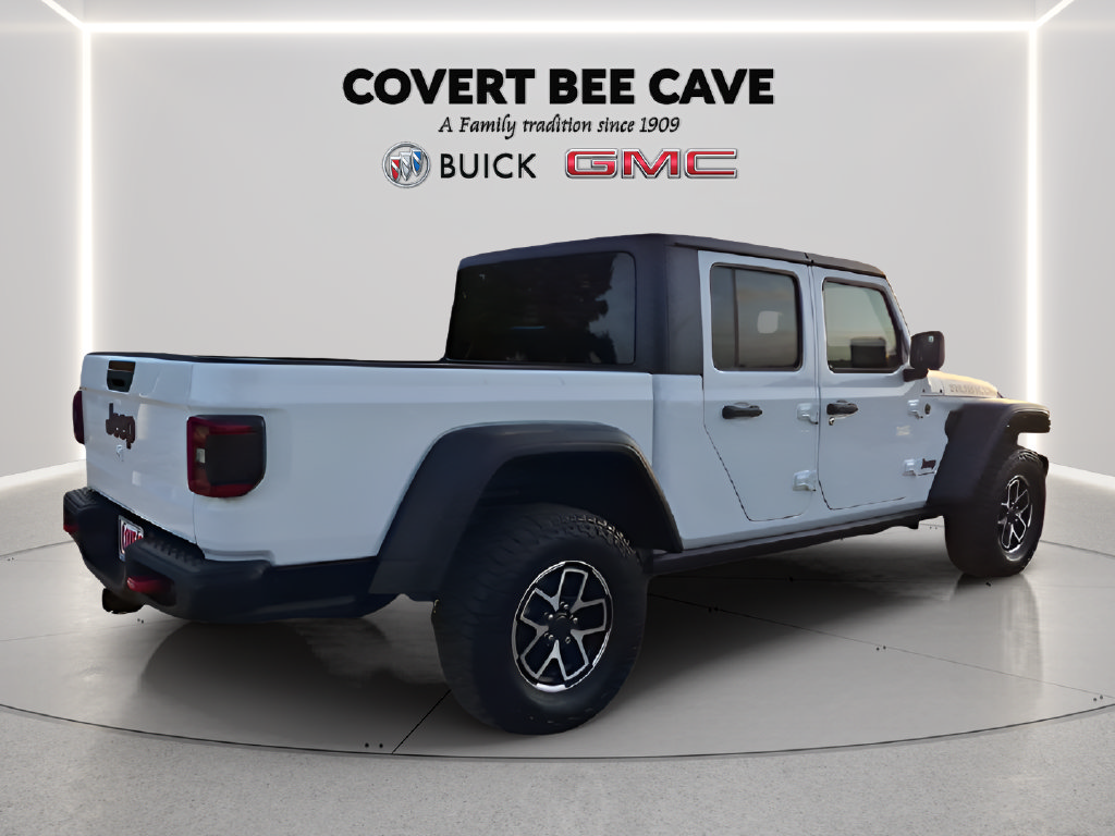 Used 2024 Jeep Gladiator Sport AWD/4WD image 16