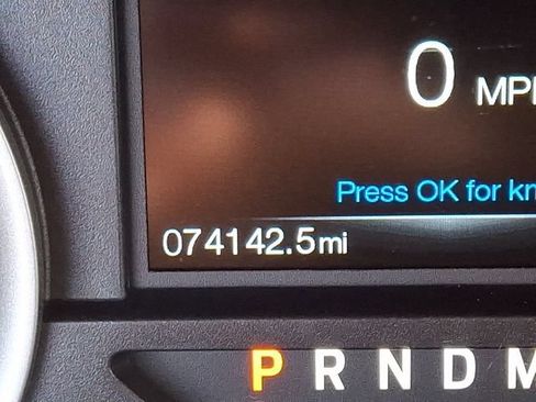 Used 2017 Ford F250 XLT w/ XLT Value Package AWD/4WD image 19