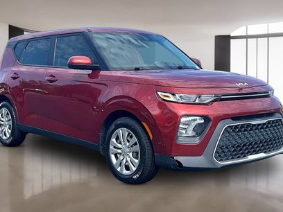 Used 2022 Kia Soul LX