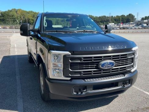 Used 2024 Ford F350 XL w/ Camper Package image 19