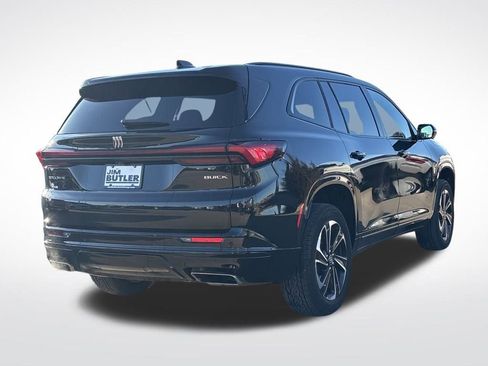 Used 2025 Buick Enclave Sport Touring image 7