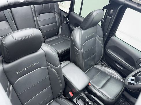 Used 2023 Jeep Wrangler Unlimited Sahara w/ Cold Weather Group image 69