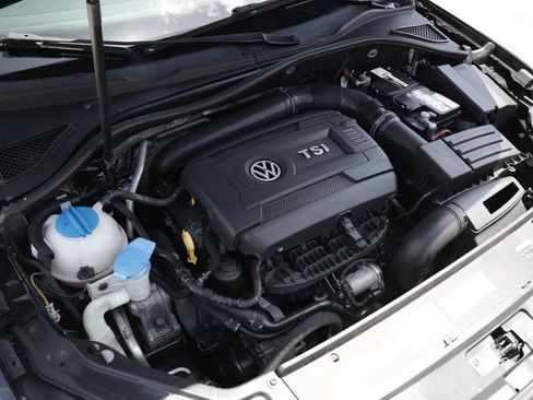 Used 2016 Volkswagen Passat 1.8T SE FWD image 44