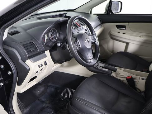 Used 2013 Subaru Crosstrek 2.0i Premium w/ Popular Pkg 2 image 18