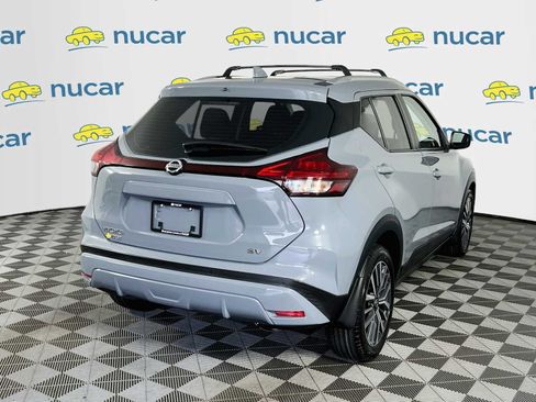 Used 2021 Nissan Kicks SV FWD image 7