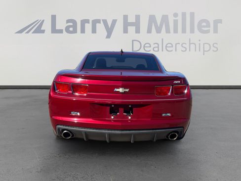 Used 2010 Chevrolet Camaro SS image 4