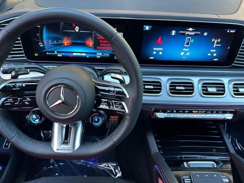 Certified 2025 Mercedes-Benz GLE 53 AMG 4MATIC image 26
