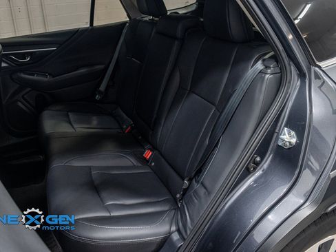 Used 2024 Subaru Outback Limited image 32