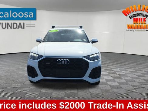 Used 2025 Audi Q5 2.0T Premium image 2