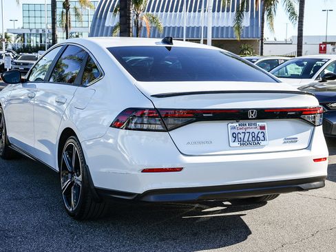 Certified 2023 Honda Accord Sport image 8