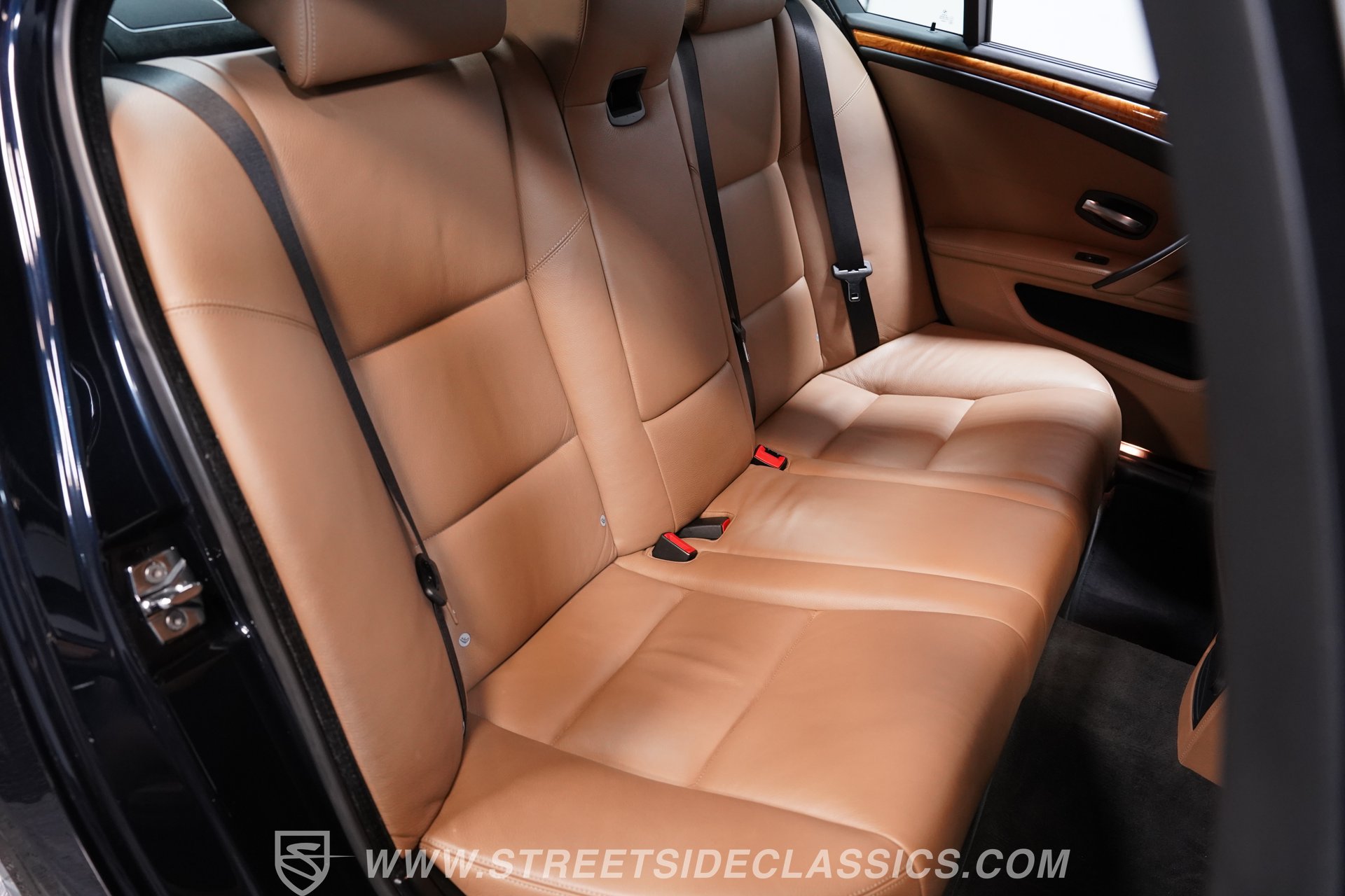 Used 2010 BMW M5 RWD image 37