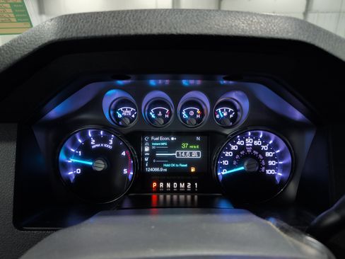 Used 2015 Ford F350 Lariat w/ Chrome Package AWD/4WD image 9