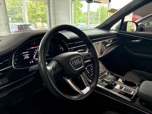 Used 2023 Audi Q7 2.0T Premium Plus AWD/4WD image 7