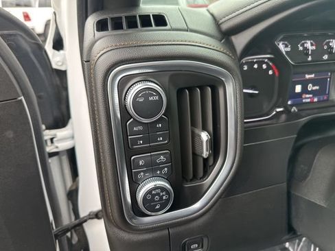 Used 2021 GMC Sierra 1500 AT4 w/ AT4 Preferred Package AWD/4WD image 22