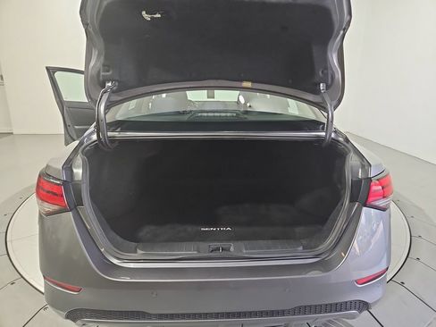 Used 2020 Nissan Sentra SV FWD image 22