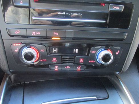 Used 2016 Audi Q5 2.0T Premium Plus w/ Technology Package image 45