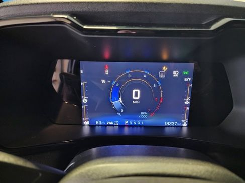 Used 2023 Chevrolet Colorado LT w/ LT Convenience Package III image 21