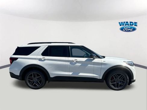 New 2025 Ford Explorer ST-Line w/ Premium Package image 4