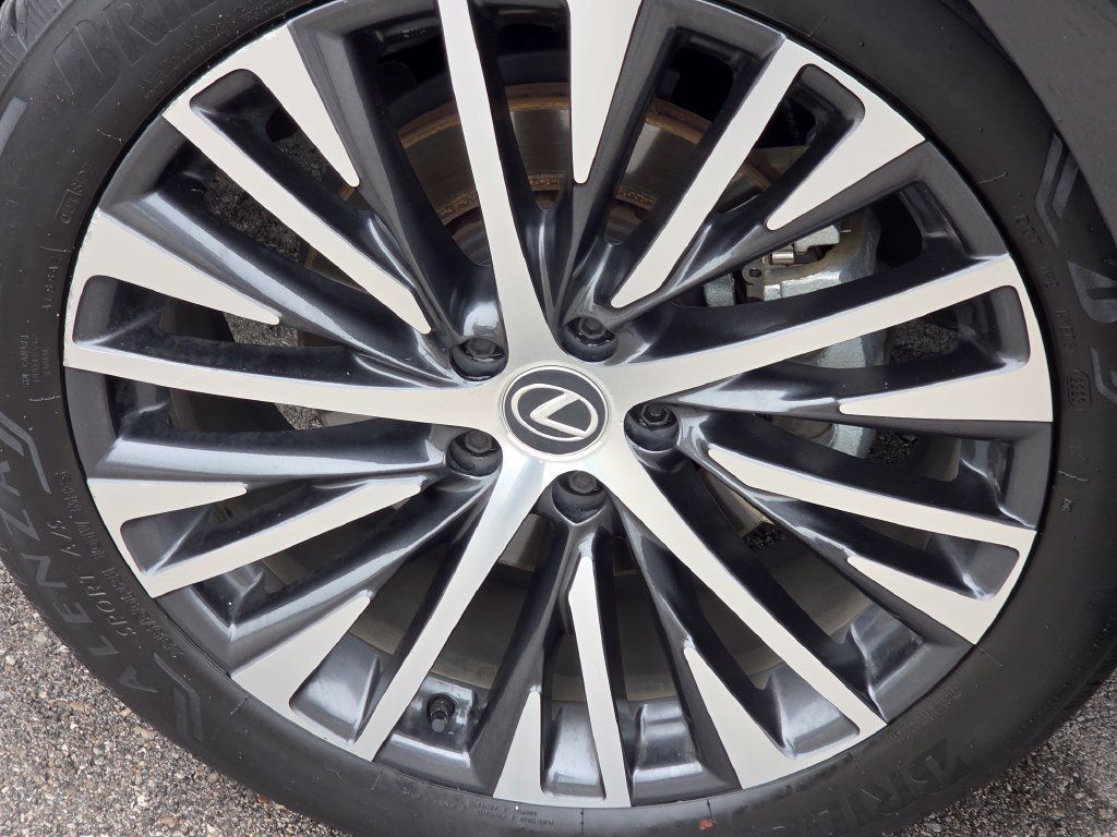 Certified 2023 Lexus RX 350 Premium Plus w/ Cold Area Package AWD/4WD image 22