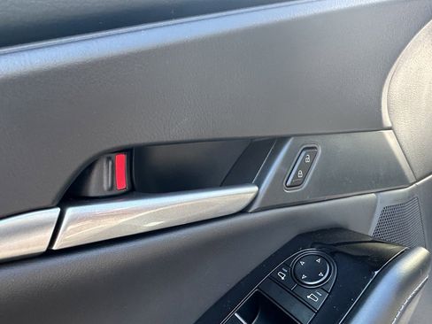 New 2025 MAZDA CX-30 AWD 2.5 S w/ Select Sport Pkg image 17