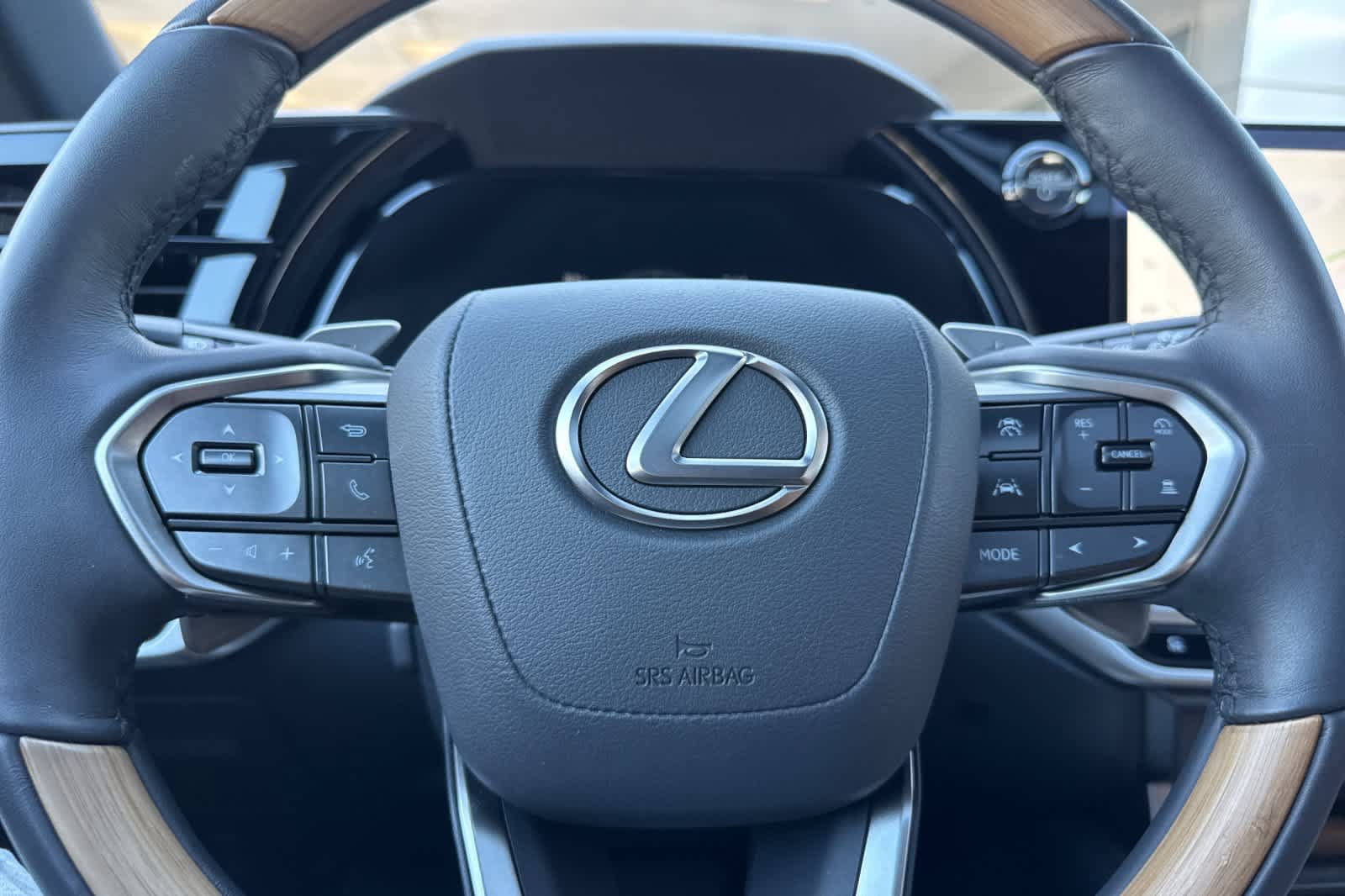 Certified 2026 Lexus RX 350h w/ Convenience Package AWD/4WD image 25