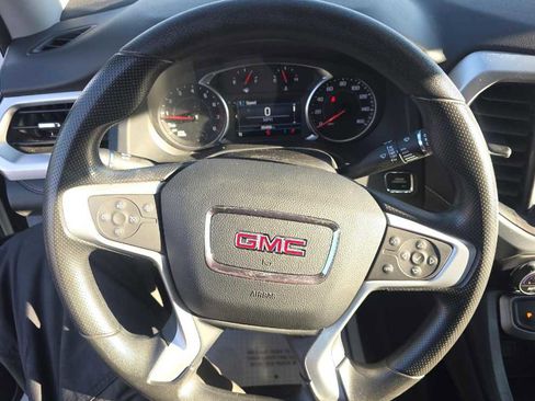 Used 2023 GMC Acadia SLE w/ Driver Convenience Package AWD/4WD image 7