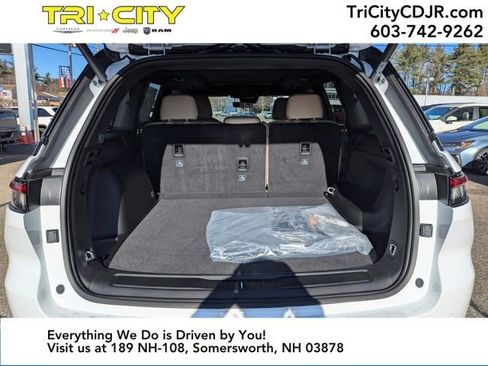 New 2025 Jeep Grand Cherokee Limited image 20