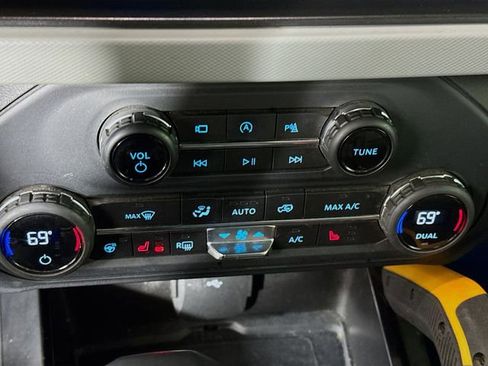 Certified 2021 Ford Bronco Badlands image 19