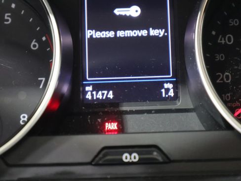 Used 2021 Volkswagen Tiguan S AWD/4WD image 36
