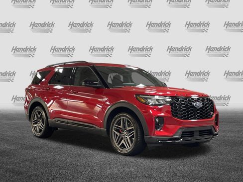 Used 2026 Ford Explorer ST w/ Sun And Sound Package AWD/4WD image 2