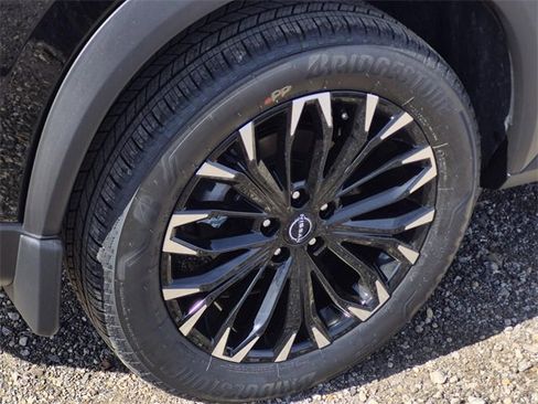 New 2026 Nissan Rogue SV image 5