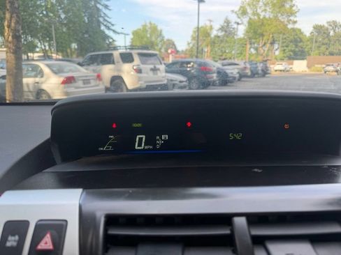Used 2013 Toyota Prius V Five FWD image 21