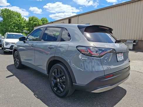 Used 2024 Honda HR-V Sport image 14