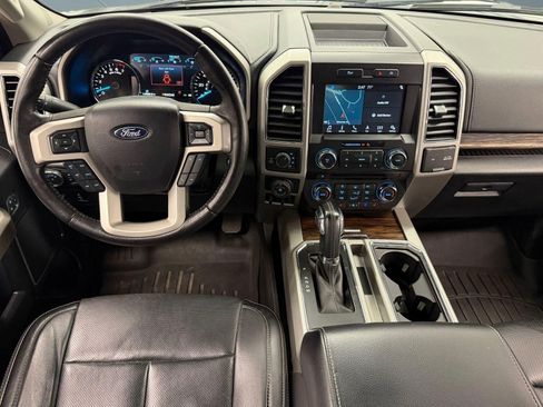 Used 2018 Ford F150 Lariat image 23