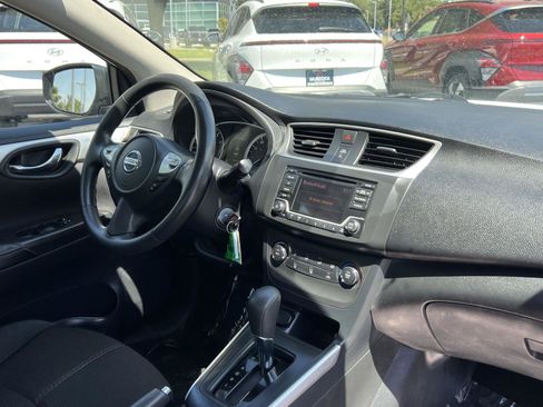Used 2018 Nissan Sentra S FWD image 20