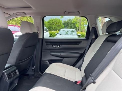 Used 2023 Honda CR-V EX image 9