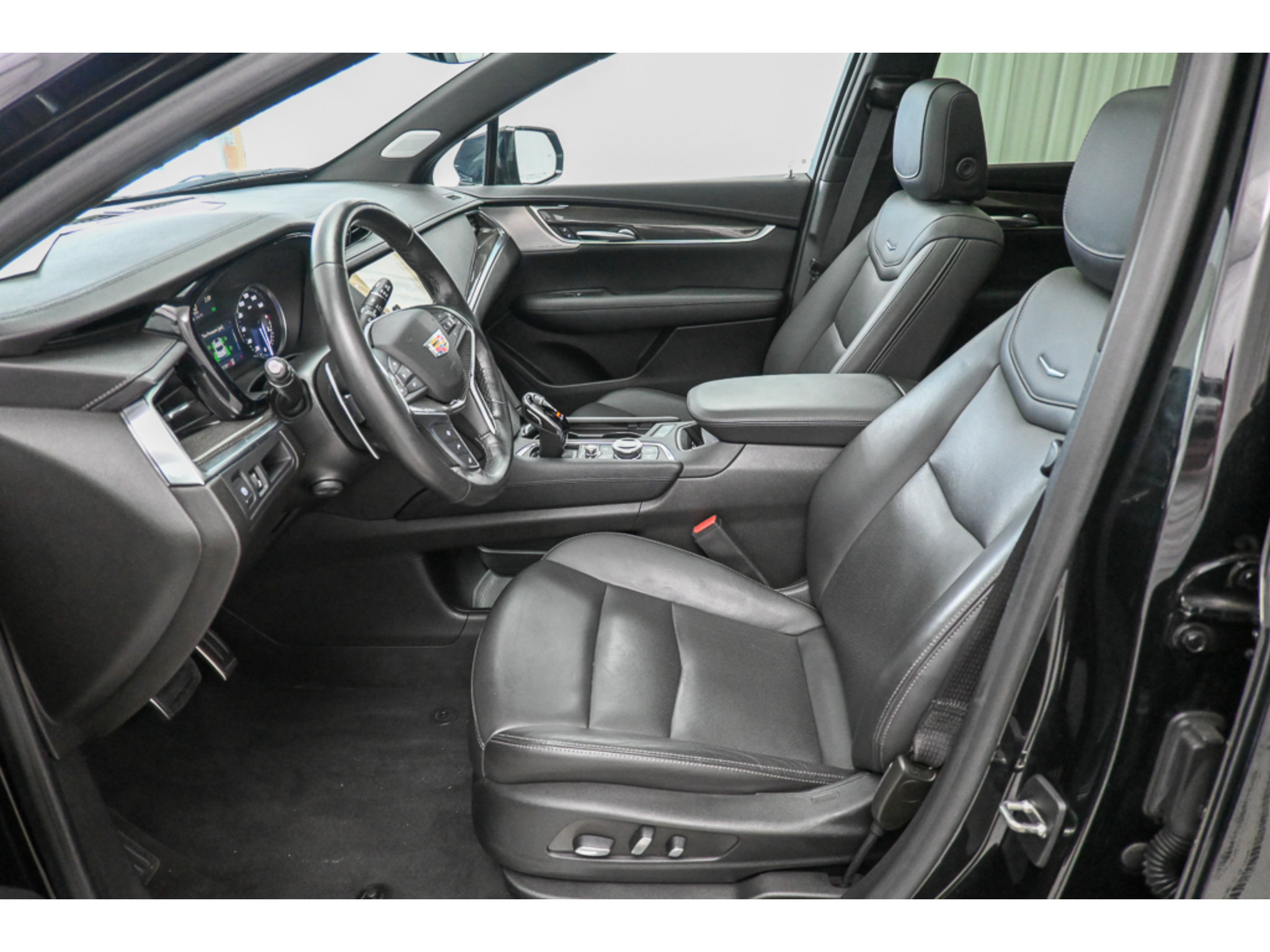 Used 2023 Cadillac XT5 Sportv AWD/4WD image 34