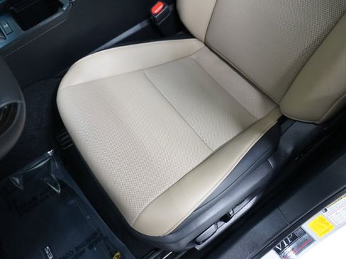 Used 2019 Lexus ES 350 image 11