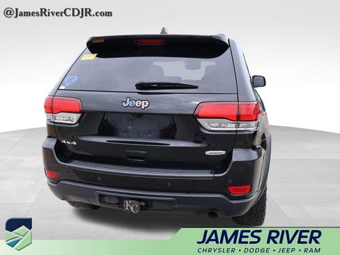 Used 2020 Jeep Grand Cherokee Laredo w/ Quick Order Package 2BN North AWD/4WD image 18