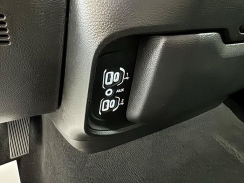 Used 2019 RAM 1500 Big Horn AWD/4WD image 22