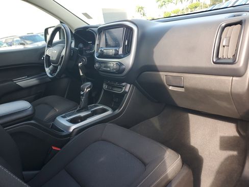 Used 2022 Chevrolet Colorado LT image 17