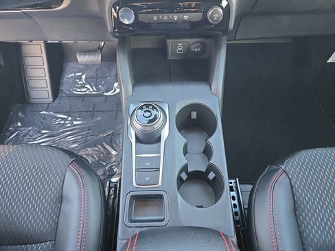 New 2026 Ford Escape ST-Line w/ Tech Pack #1 image 17