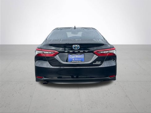 Certified 2024 Toyota Camry XLE w/ Navigation Package FWD image 9