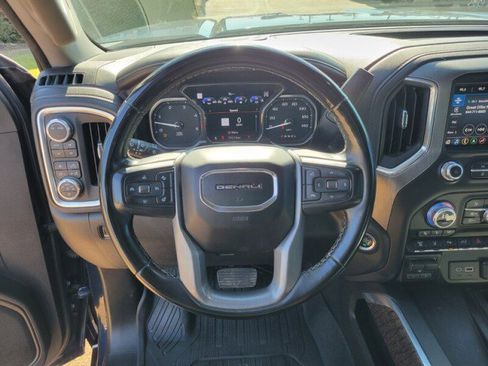 Used 2023 GMC Sierra 3500 Denali image 14