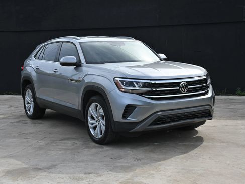 Used 2021 Volkswagen Atlas Cross Sport S FWD image 2