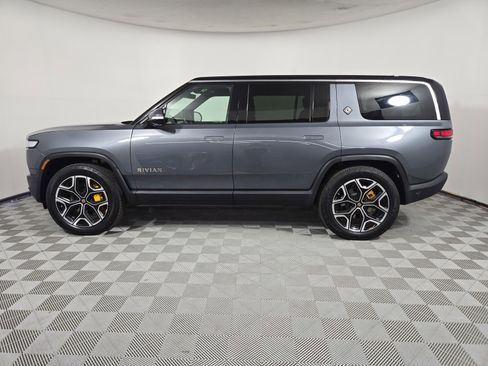 Used 2022 Rivian R1S Launch Edition image 2