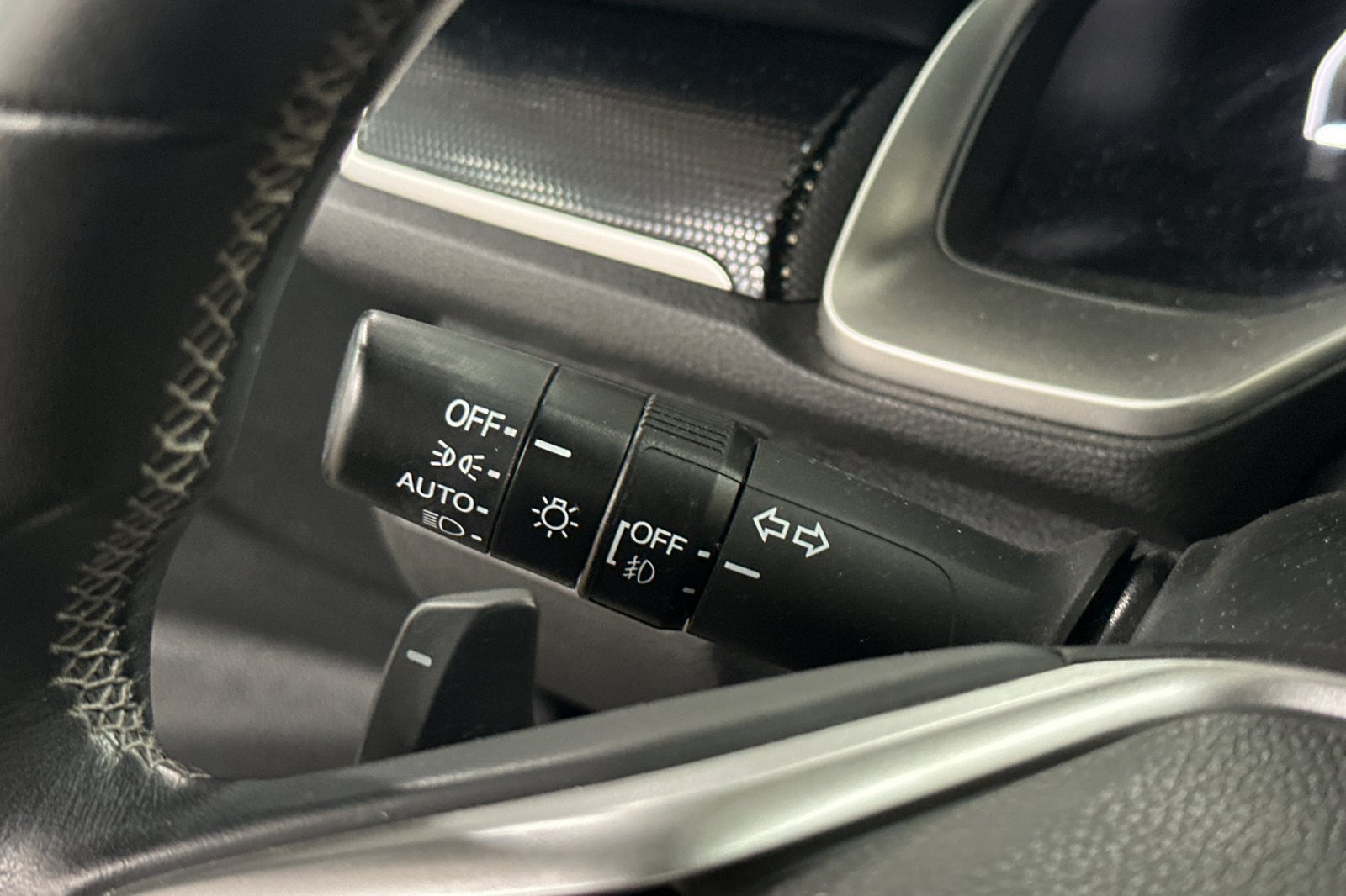 Used 2020 Honda Civic Sport image 36