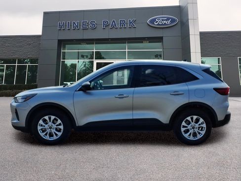 Certified 2023 Ford Escape Active w/ Tech Pack #1 AWD/4WD image 4
